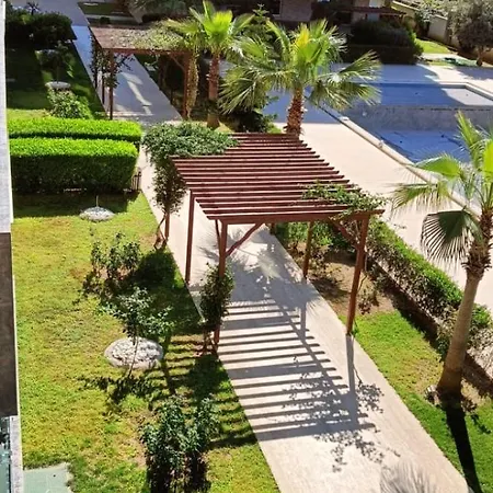 Wedat On The Moda Marine Hotel de apartamente 4*